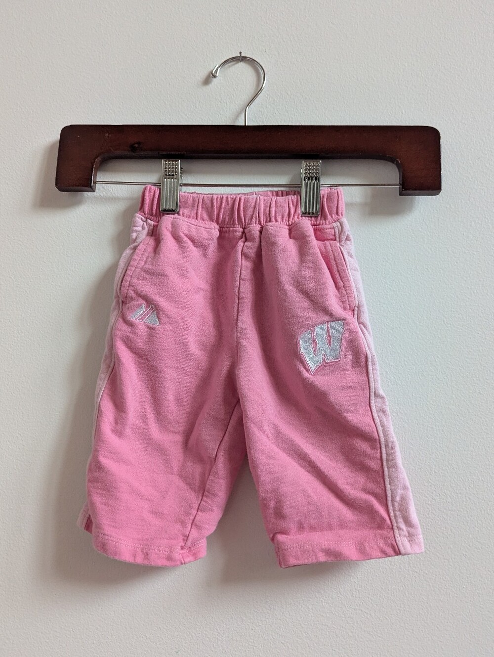 Majestic Wisconsin Badgers Sweatpants 6m Pink